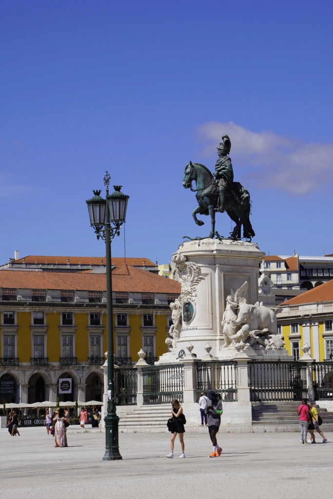 Monument to King Jose at the entrance to the Baixa neighborhood in Lisbon