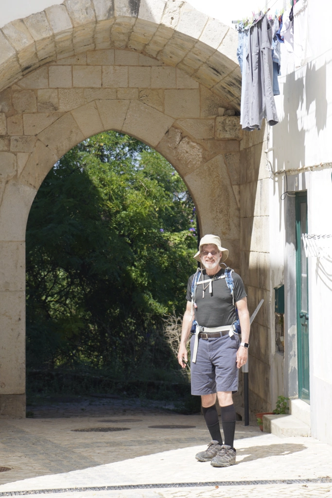 Pilgrim's gate leaving Santarem