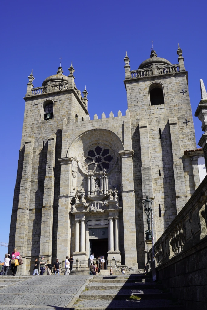 Porto's Se, or cathedral