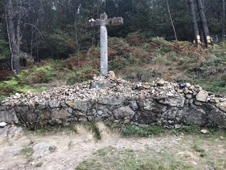 messages left at a trailside cross