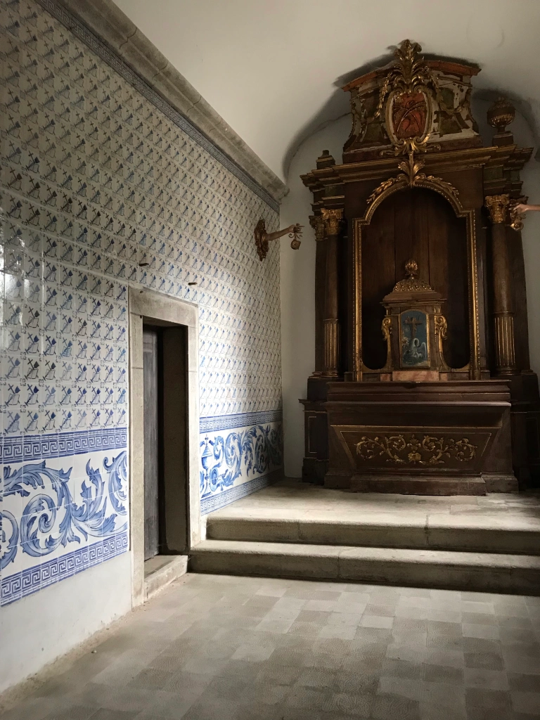 Valenca chapel with tiled walls