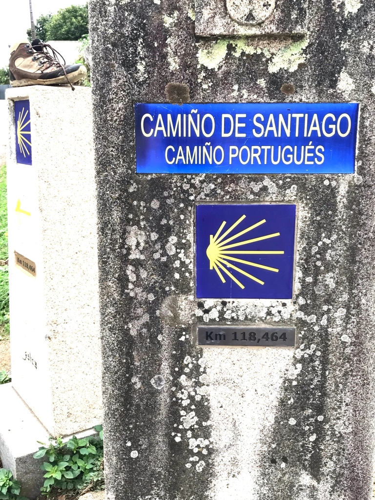 Portuguese marker to Santiago