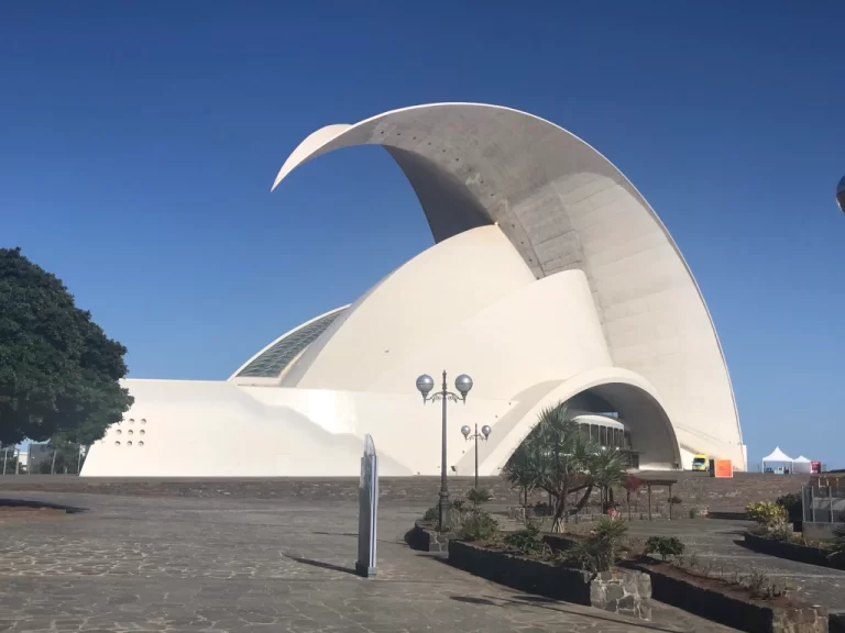 Santa Cruz’s Auditorio Adán Martin