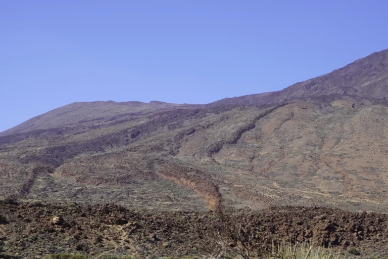 Evidence of lava flows